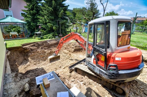 Crawlspace Digging in Panama City Beach